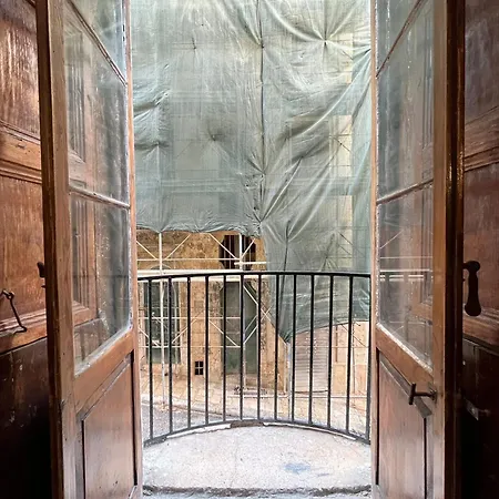 With 2 Beds * Valletta