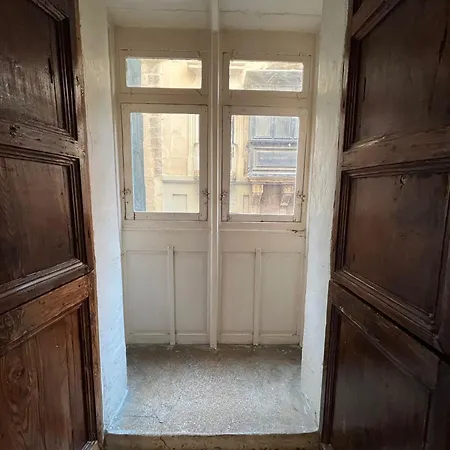 With 2 Beds